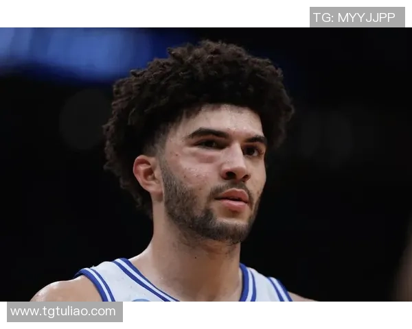 卡梅隆布泽尔荣获全美最佳奖项感激能参与NBA选秀讨论